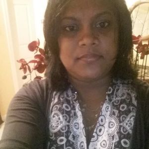 Meet your Posher, Sharlene